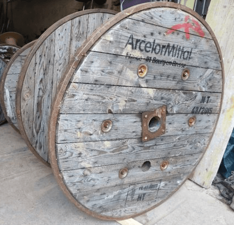Touret Ø 150 x hauteur 80 cm avec cerclage métallique