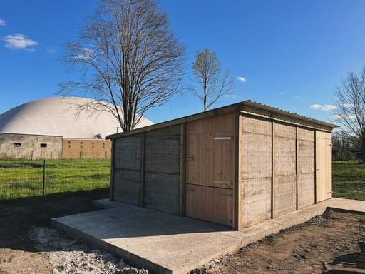 Abri - box fermé 3 x 3 m