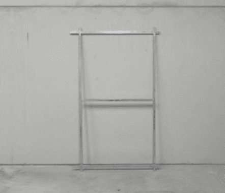 Armature de portail pour portes coulissantes